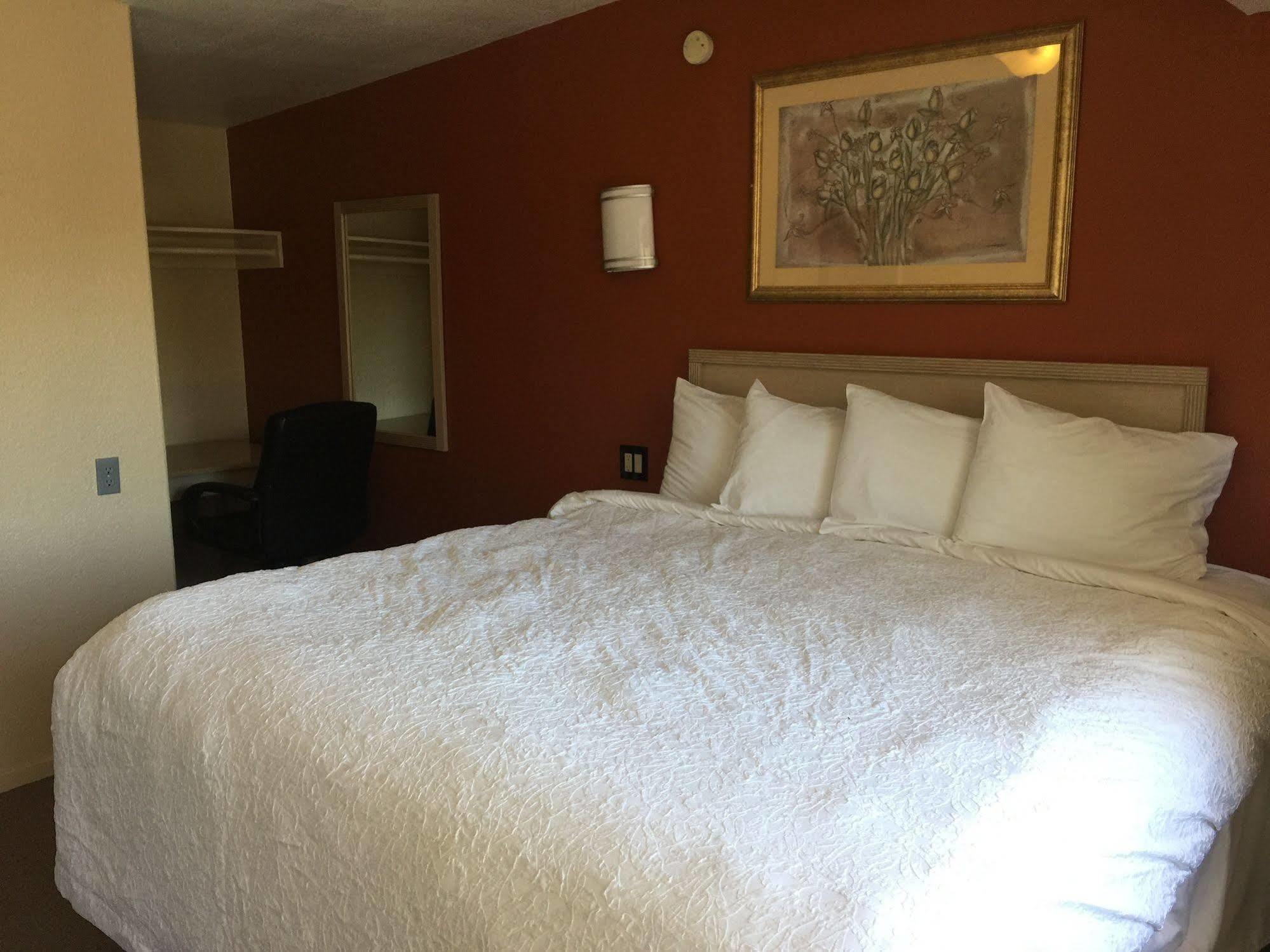 Desert Inn Westmorland Bagian luar foto