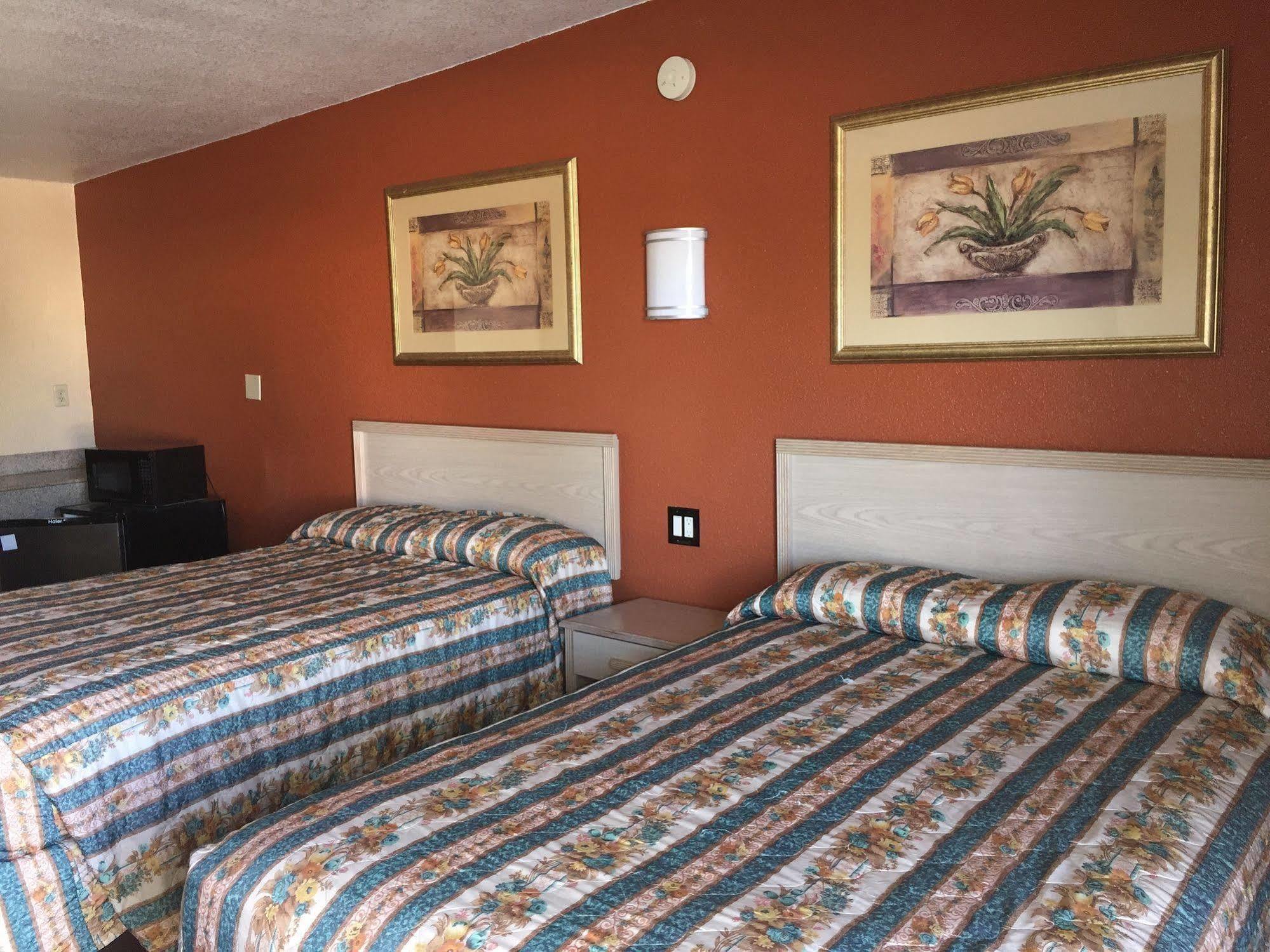 Desert Inn Westmorland Bagian luar foto